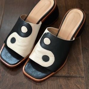 Paloma wool yin Yang block heel sandals 6.5 / 7